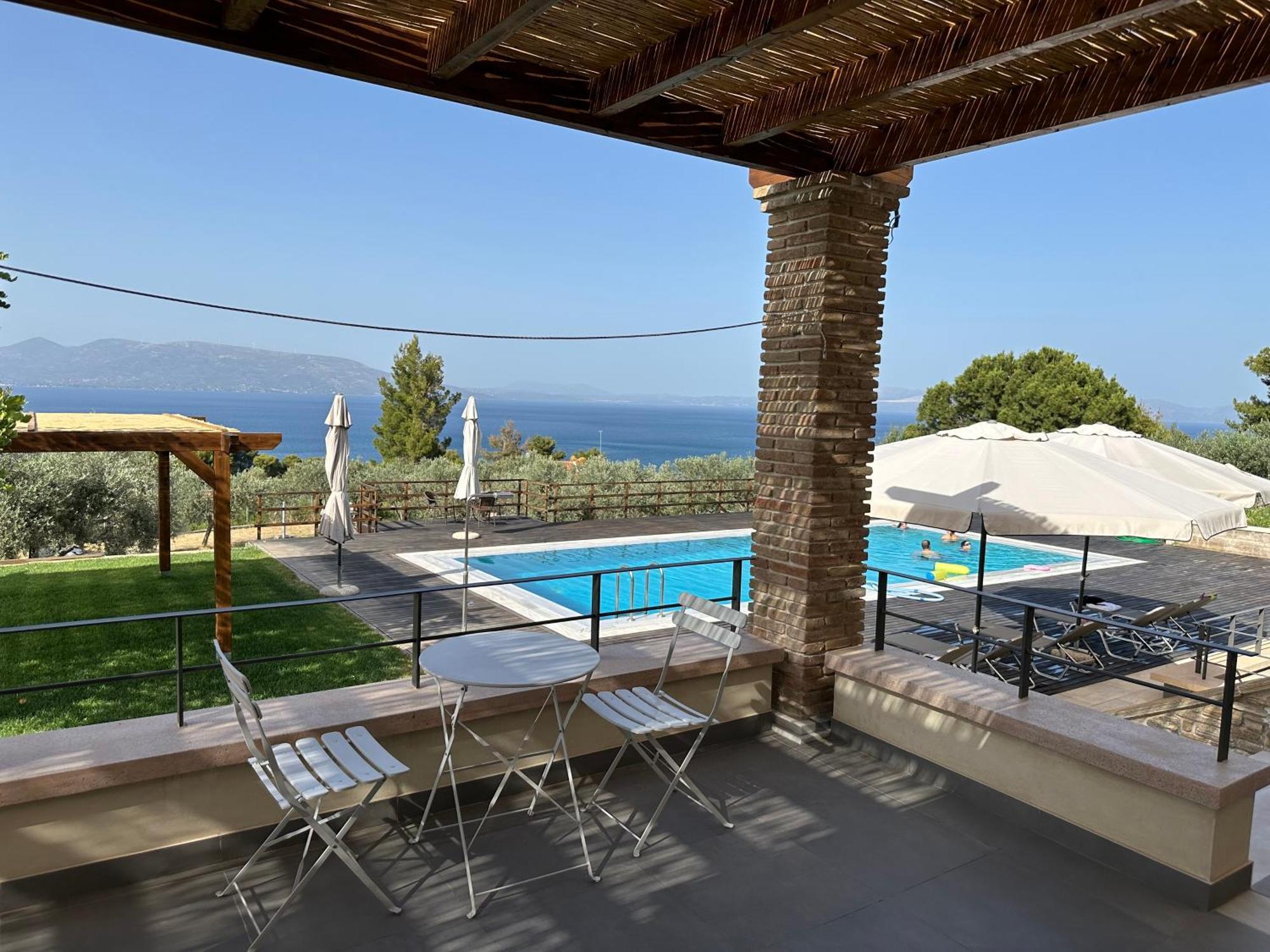 Villa Kalamos / Sea View And Pool Nearby Athens Exterior photo